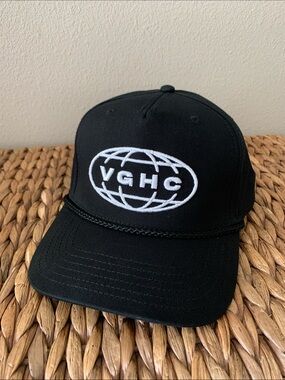 NWOT Violent Gentlemen Snapback Globe Tech Hat - OS Black